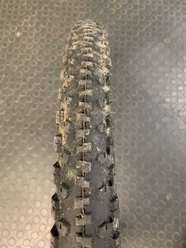 3902419A-41B6-4A3C-AEC9-2EE085A32C08