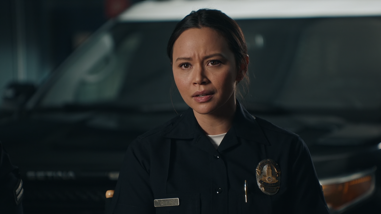The.Rookie.S03E07.True.Crime.1080p.10bit.AMZN.WEB-DL.DDP5.1.HEVC-Vyndros.mkv_snapshot_15.42_[2021.03