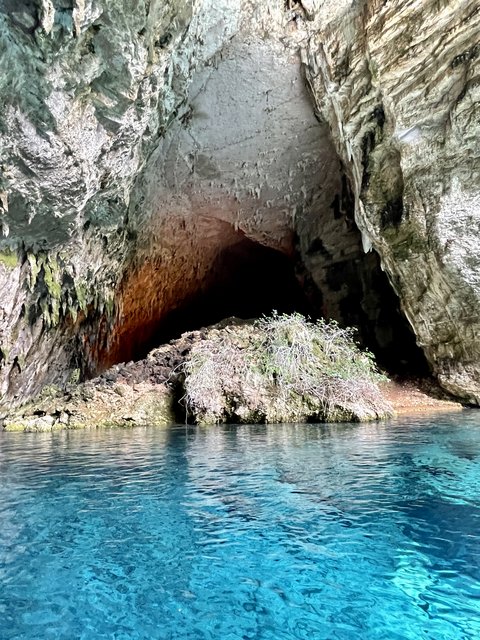 [Linked Image from i.postimg.cc]