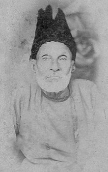 220px-Mirza-Ghalib-photograph-3