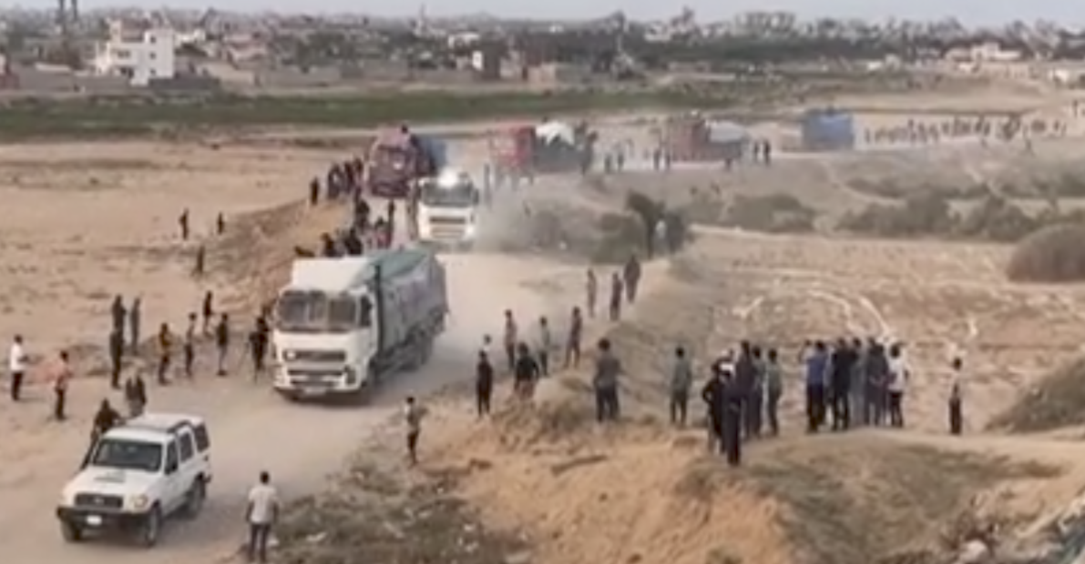 An image of the aid convoy