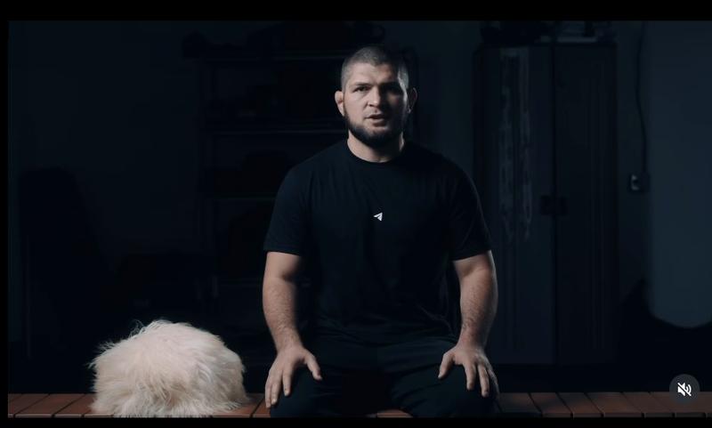 Хабиб Нурмагомедов изкара милиони от дигитални папахи