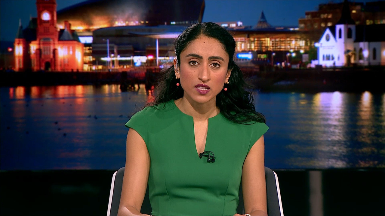 12.12 - 18.20.00 - ITV News Cymru Wales. A round-up of all the latest....ts_snapshot_06.03.945