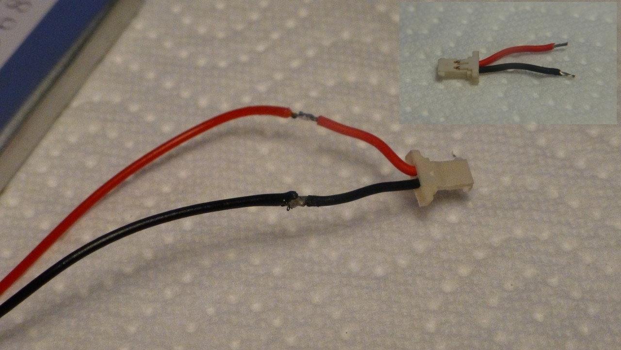 12_Neue Batt an connector gelötet