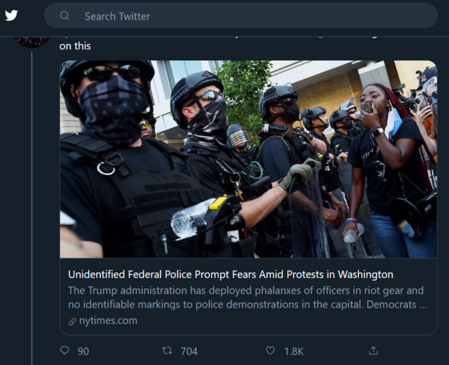 Screenshot-2020-06-06-Ben-Davis-on-Twitter-Completely-unmarked-officers-in-riot-gear-holding-protest.png