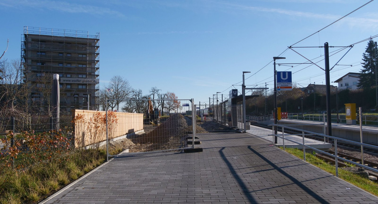 [Bild: 301124-112908b.jpg]