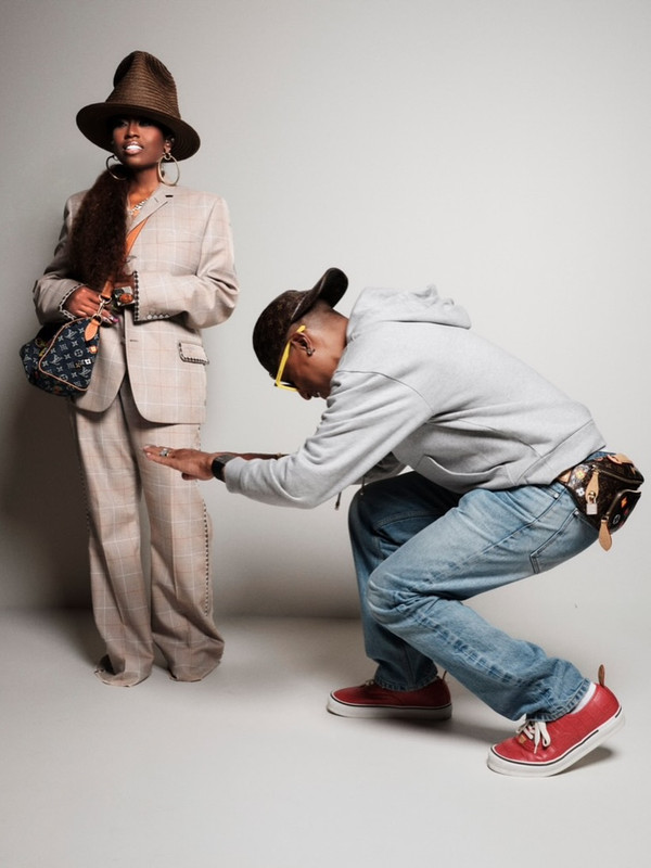 Thank-you-Louis-Vuitton-my-brudda-Pharrell-from-home-VA-for-having-me-out-to-see-the-LV-sho-(2)