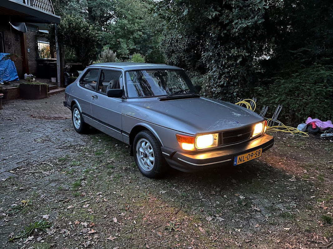 saab