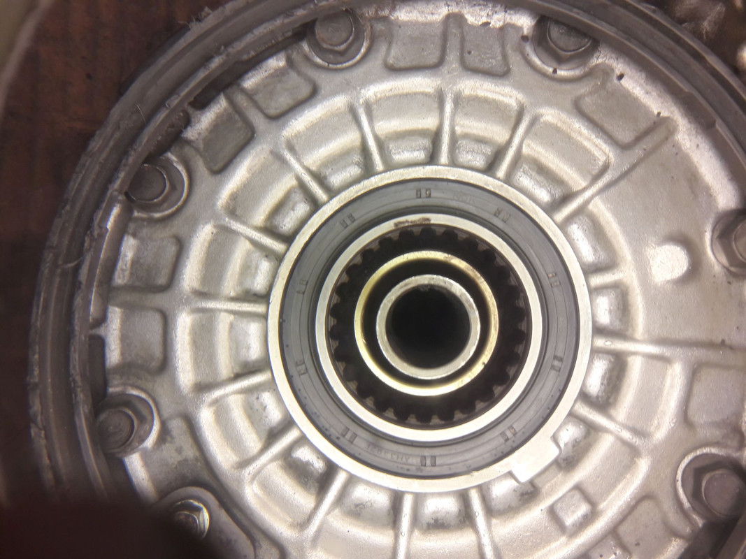 Drive Spline, Hub (cleaned)