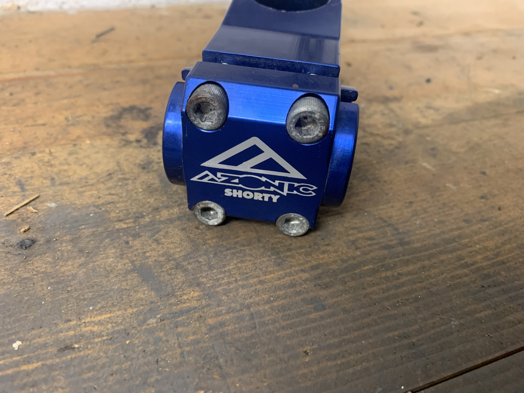 A7485772-7FC0-4F76-98B5-31DEDA9CE8F7