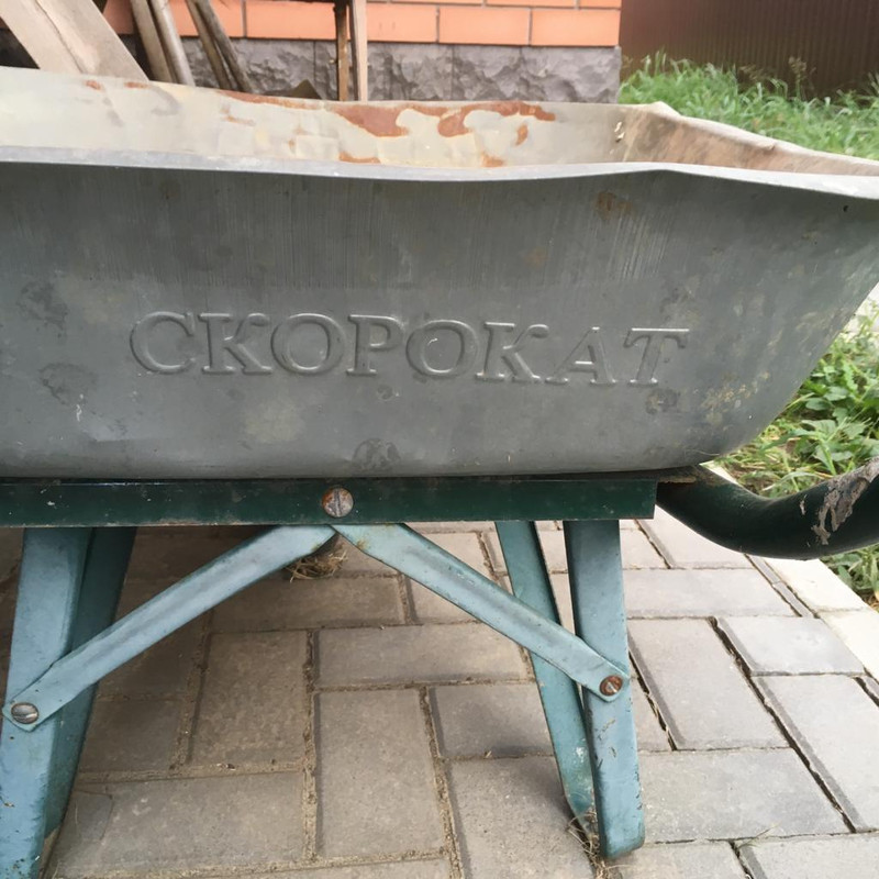 9D2E05EE-C1C0-4746-8512-EF9E29E4E43D