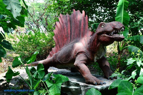 Dinosaurs-Island-Clark-Pampanga-Dimetrodon