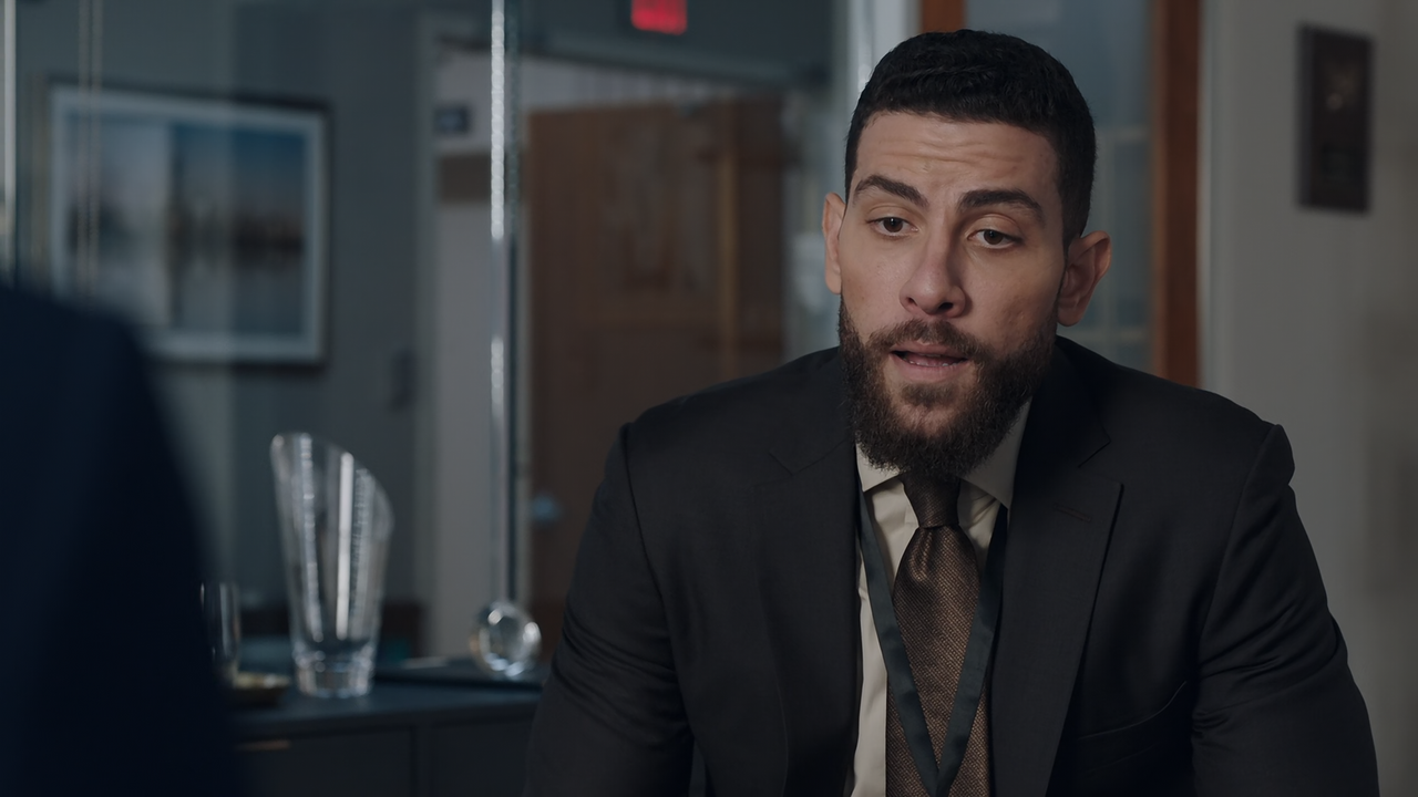 FBI.S03E08.Walk.the.Line.1080p.10bit.AMZN.WEB-DL.DDP5.1.HEVC-Vyndros.mkv_snapshot_38.42_[2021.03.11_
