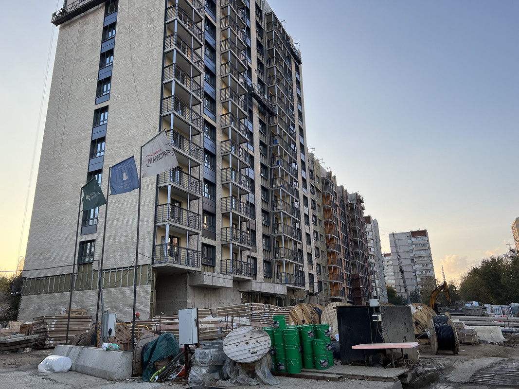 5D232FDB-C74A-4C8F-BA7A-90E78E342E59