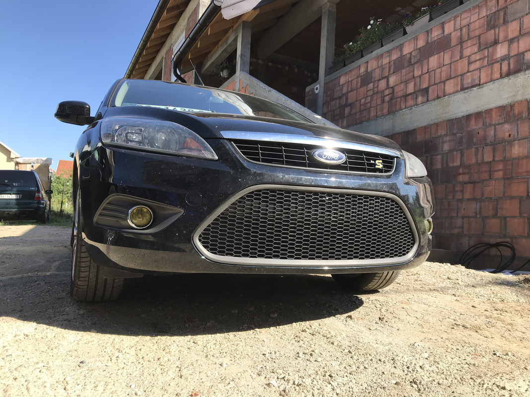 971297CD-49AC-4183-BABF-735E74D1FA99