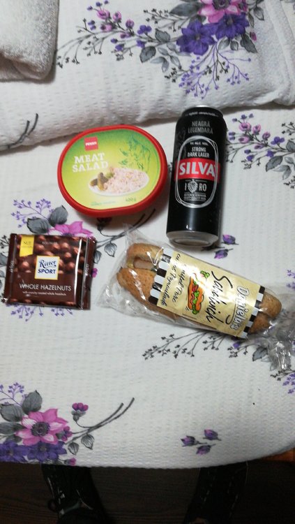 IMG-c1546c7cff16e2d1380713419f16e3b5-V-t