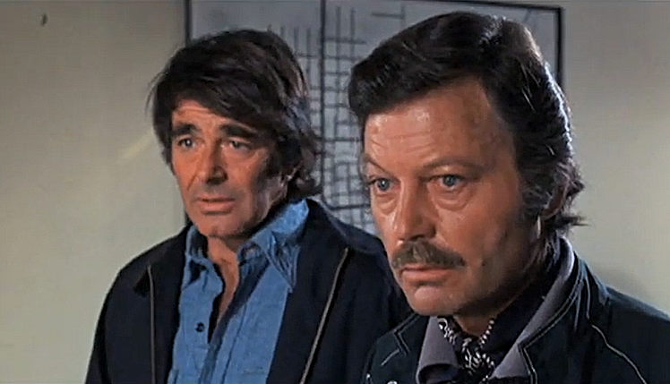 NIGHT-OF-LEPUS-DEFOREST-KELLY-4-FOTOR-3.png