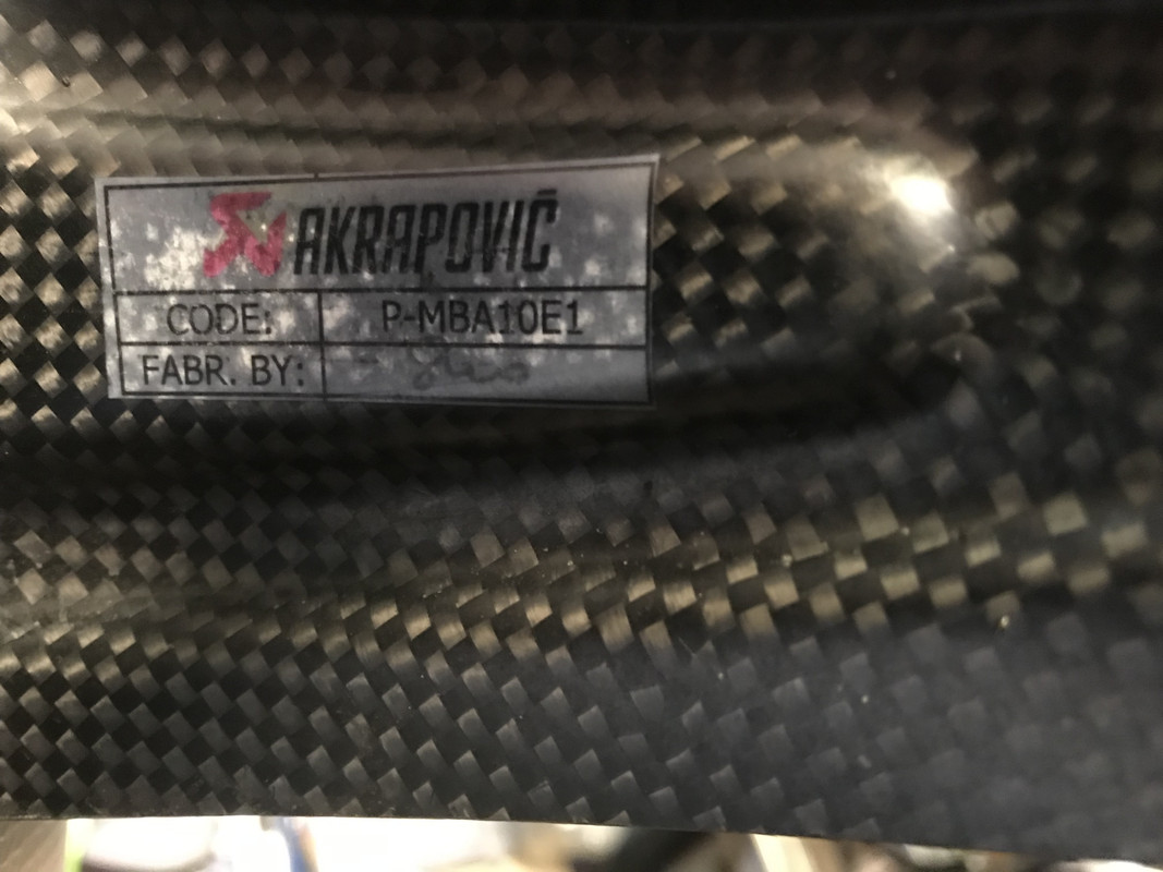 8EEF44A7-FA69-4FAE-BE4D-CEF1E84E842F