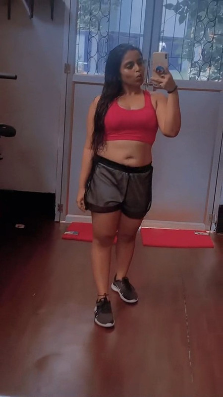 Sexy Desi Girl Big Deep navel in workout dress.divx_snapshot_00.00.613