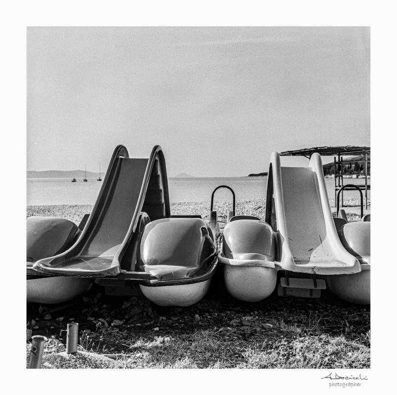 Rabac_25-29apr2023_Rolleicord Vb_03_bordo (1280x1276)