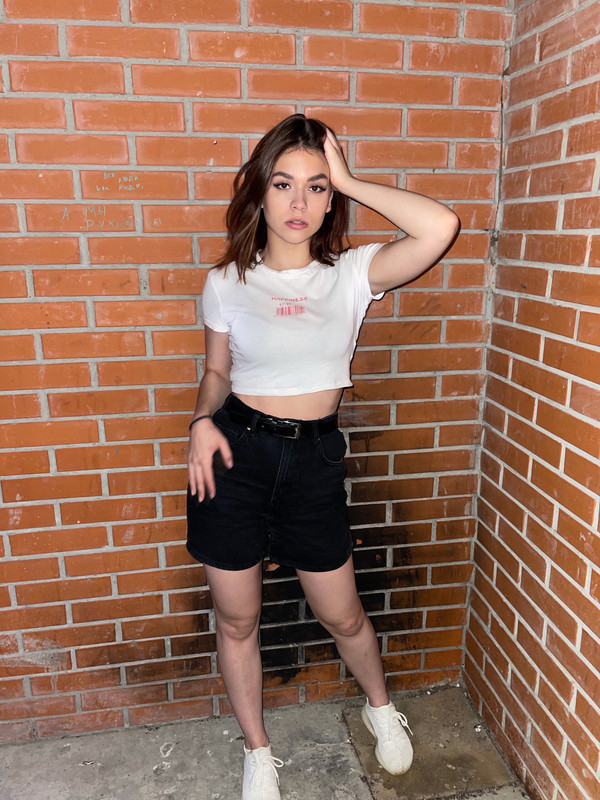 2EEC5150-772D-4FDB-BB9D-CED5CD5865FC