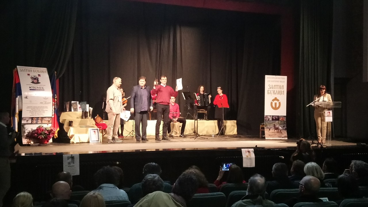 [Слика: IMG-ba069eaf7aa3da5d2f83ce5581a9c06d-V.jpg]