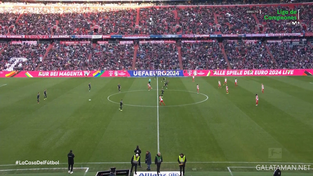 01-21_15-15-04_M  Liga de Campeones FHD ES_FC Bayern München vs Werder Bremen.ts_snapshot_15.55.951