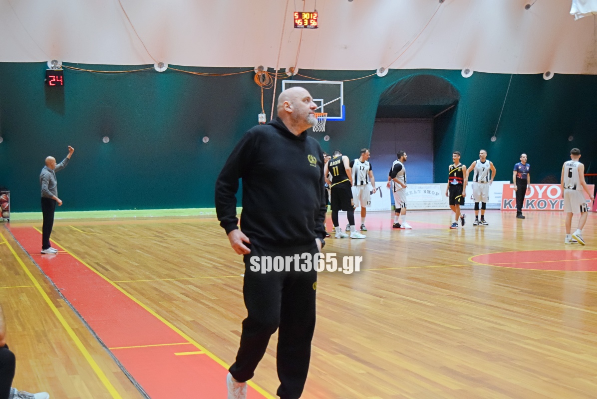 , &Mu;&alpha;&tau;&sigma;ά&rho;&alpha; &sigma;&tau;&eta;&nu; &Tau;έ&nu;&tau;&alpha;, &omicron; &Delta;ί&omega;&nu;&alpha;&sigmaf; &pi;ή&rho;&epsilon; &mu;&epsilon;&gamma;ά&lambda;&omicron; &delta;&iota;&pi;&lambda;ό &epsilon;&pi;ί &tau;&eta;&sigmaf; &Kappa;&alpha;&lambda;&alpha;&mu;ά&tau;&alpha; BC &mu;&epsilon; 92-81 &sigma;&tau;&eta;&nu; 2&eta; &pi;&alpha;&rho;ά&tau;&alpha;&sigma;&eta; (&phi;&omega;&tau;ό & &beta;ί&nu;&tau;&epsilon;&omicron;)