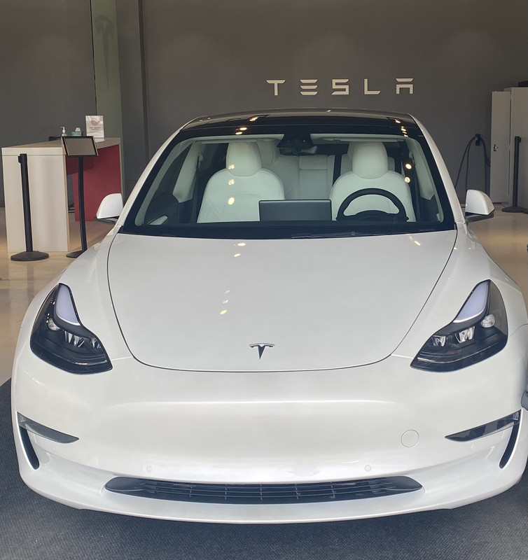 0B0C2F7A-BFF7-4D7F-85E0-3AA6F59B36D9