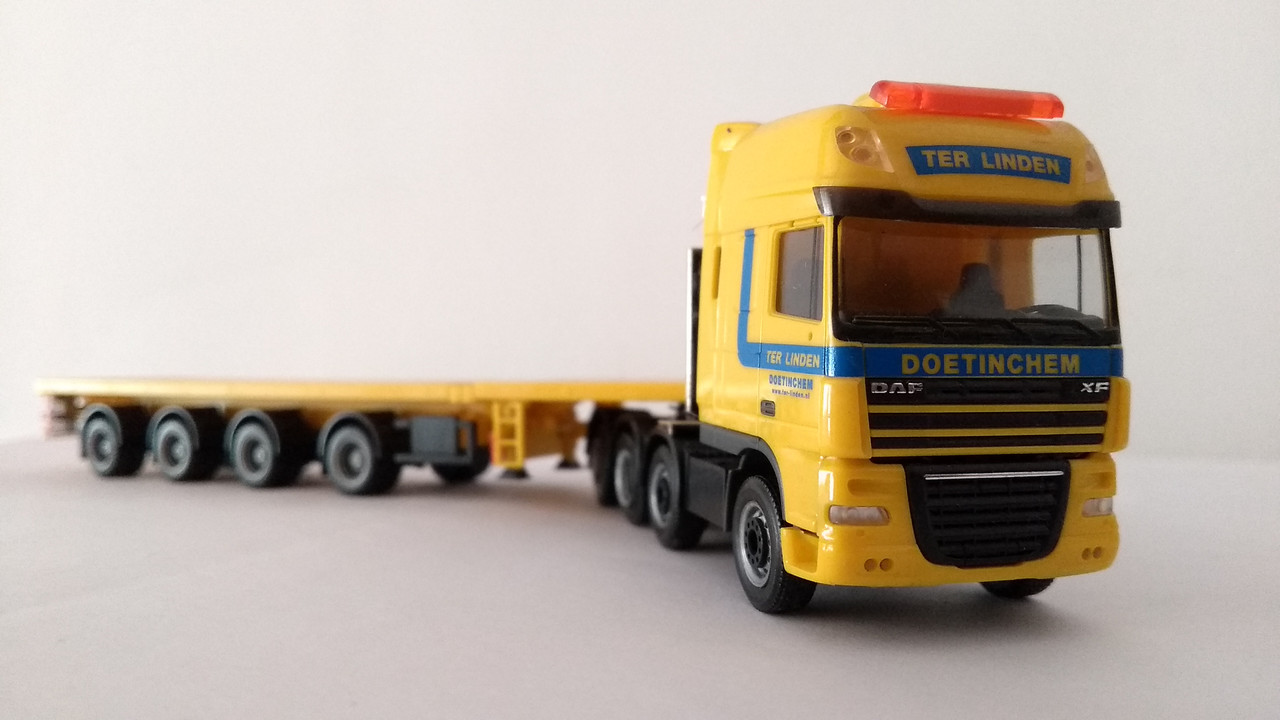 Macht (8132)