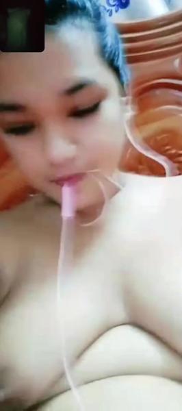 Desi-Wife-Affair-Showing-Hot-Boobs-Pussy