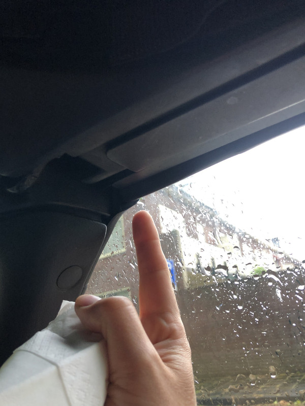 AB85D923-8AEF-4190-88F0-99FDB001F2CD