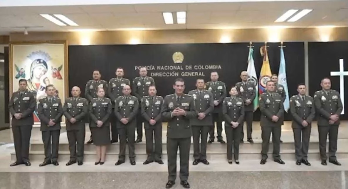 [Imagen: Cuerpo-Generales-Policia-Video-Policia-Colombiana.jpg]