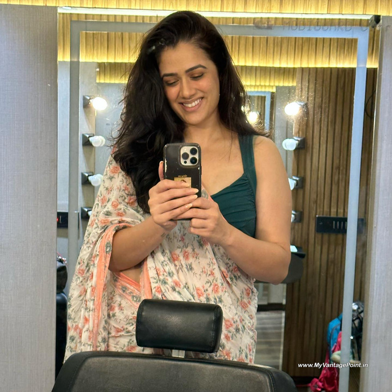 7-Girija-Oak-Hot-Selfies-HD-Mobile-Wallpapers-Pics-My-Vantage-Point