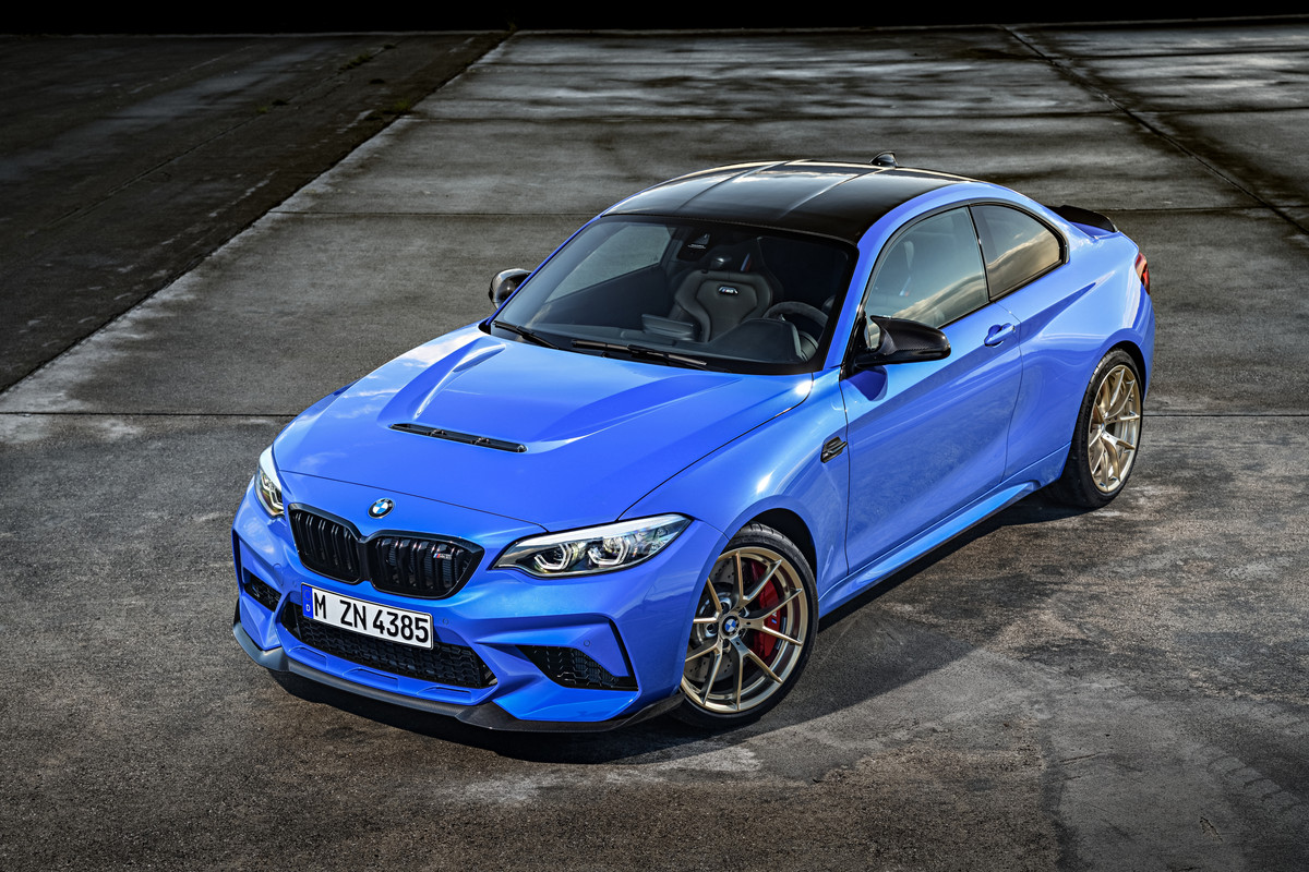 P90374189_highRes_the-all-new-bmw-m2-c