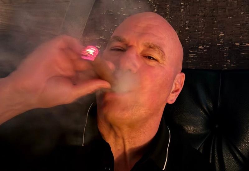 Дейна Уайт: Няма по-голяма п*тка от Еди Хърн