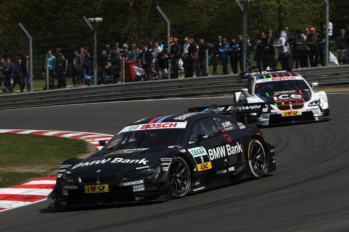 P90122113_highRes_brands-hatch-gb-19th