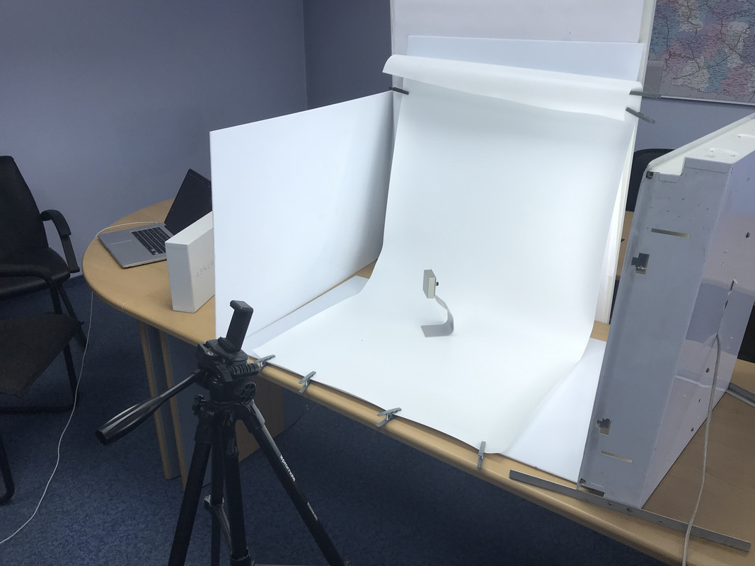 99B0D2DA-A58C-4F6F-9B10-988524AF0771