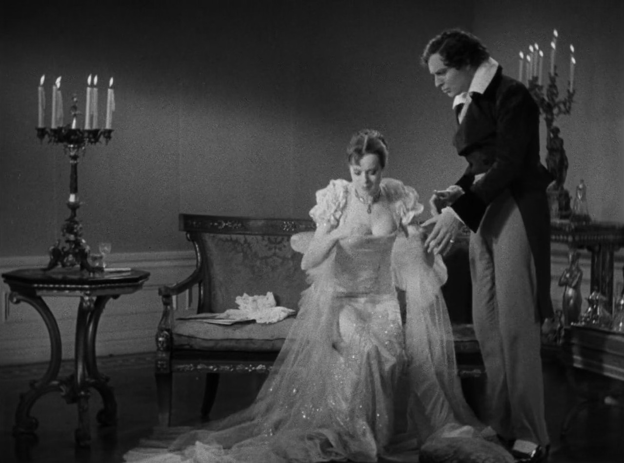 LA NOVIA DE FRANKENSTEIN mkv snapshot 00 04 58 788