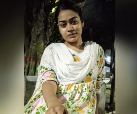 desi girl masterbating enjoying rubbing her pussy closeup 