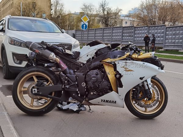 От автомобиля к мотоциклу, от мотоцикла автомобилю От автомобиля к мотоциклу, от мотоцикла автомобилю
