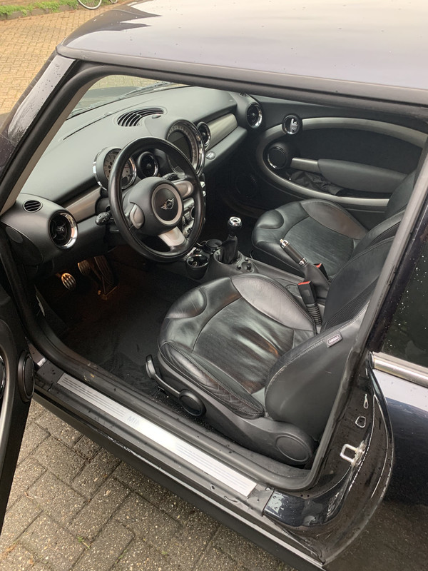 FDFC3376-D44D-4031-B026-4F897539875D