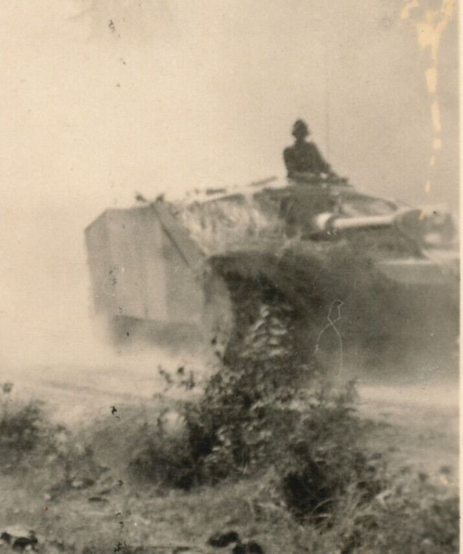 2 x Foto - Deutscher Panzer Sturmgeschütz2