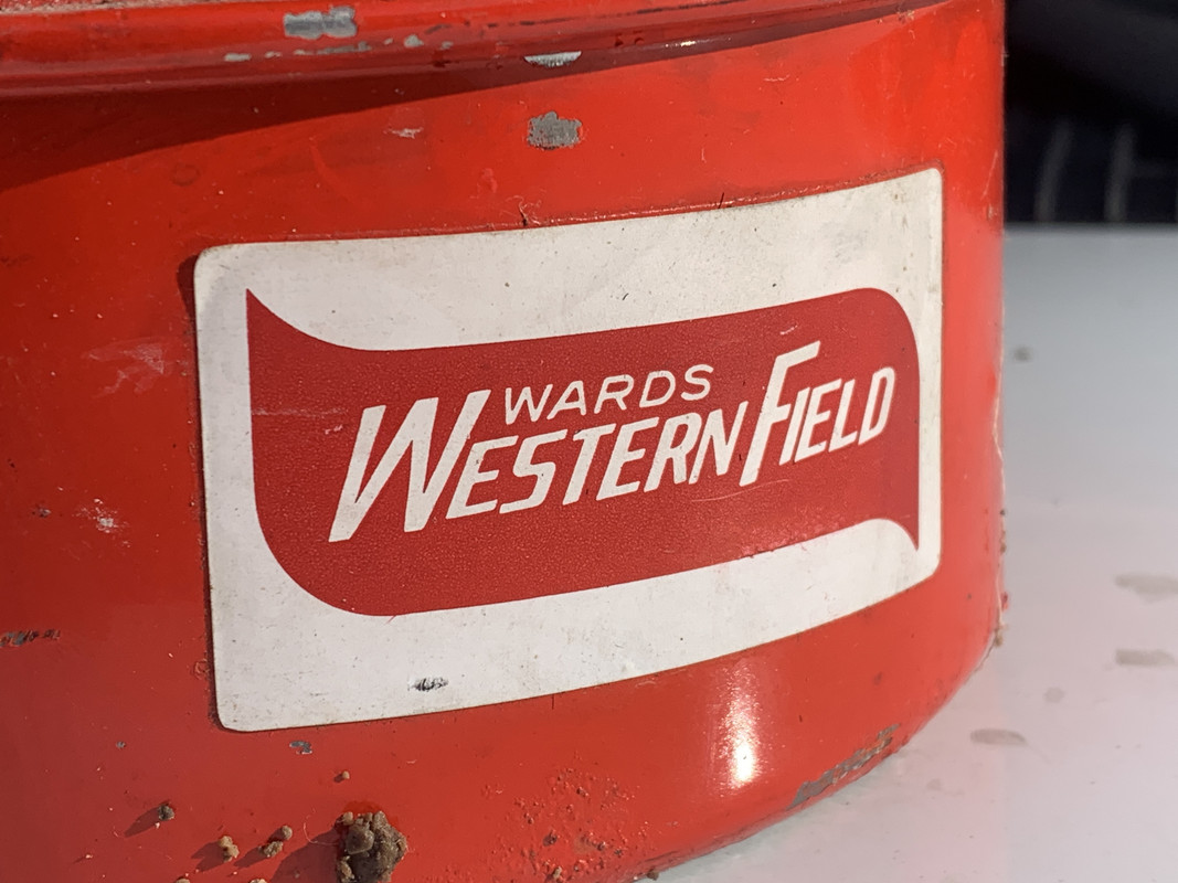 9CE49A1D-980E-41F8-94CF-5B2451109471