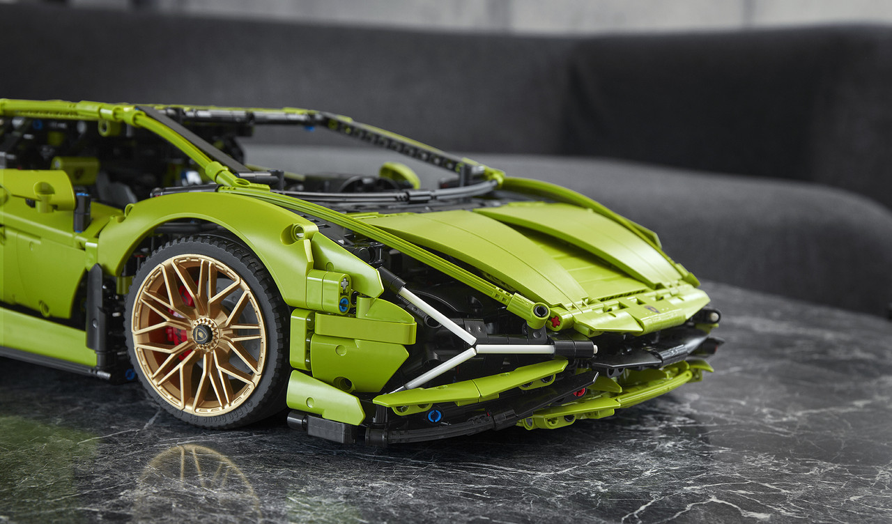 Lego_Technic_LamborghiniSianDetail3