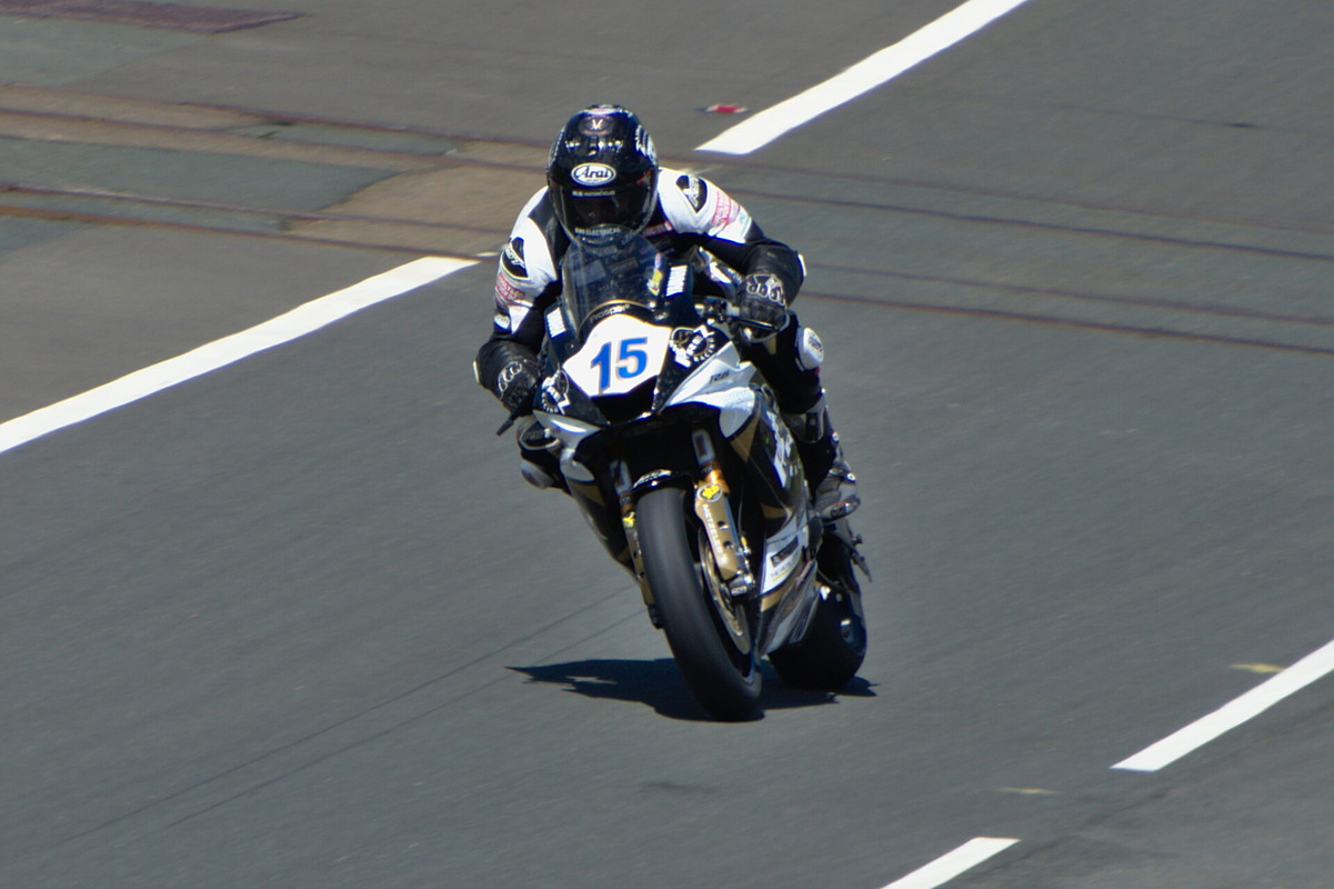 Vmax Tour 2019 au TT à l'île de Man R-DSC8996