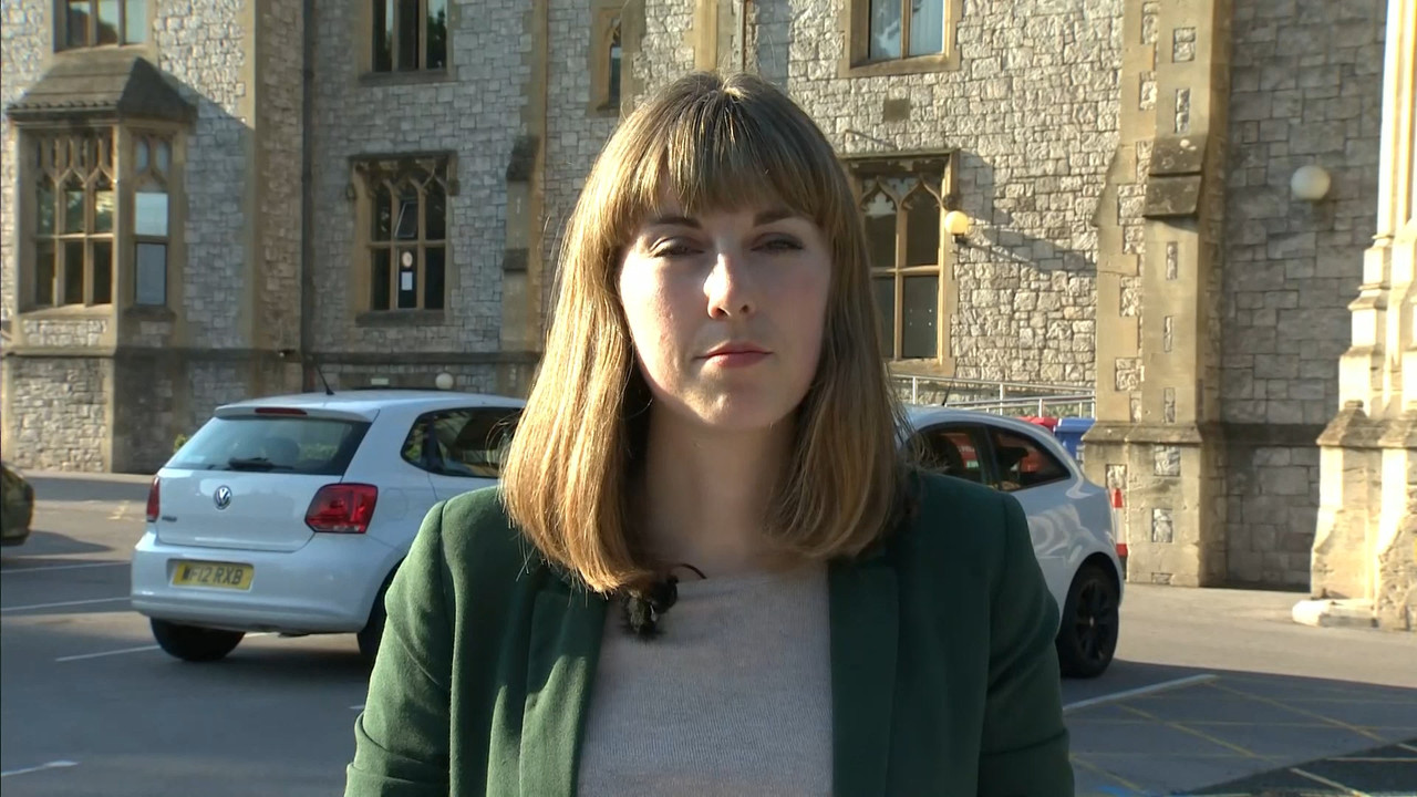 09.15 - 18.00.00 - ITV News London. The latest news in London and the....ts_snapshot_06.38.905