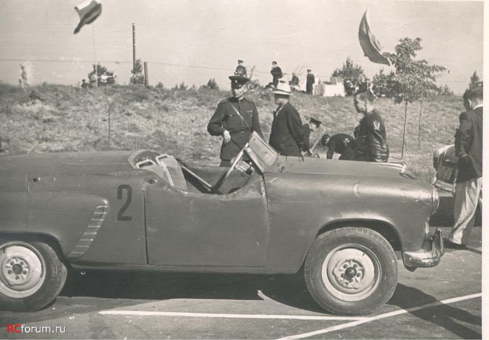 13942626_10204906643104769_566993162_n (1)