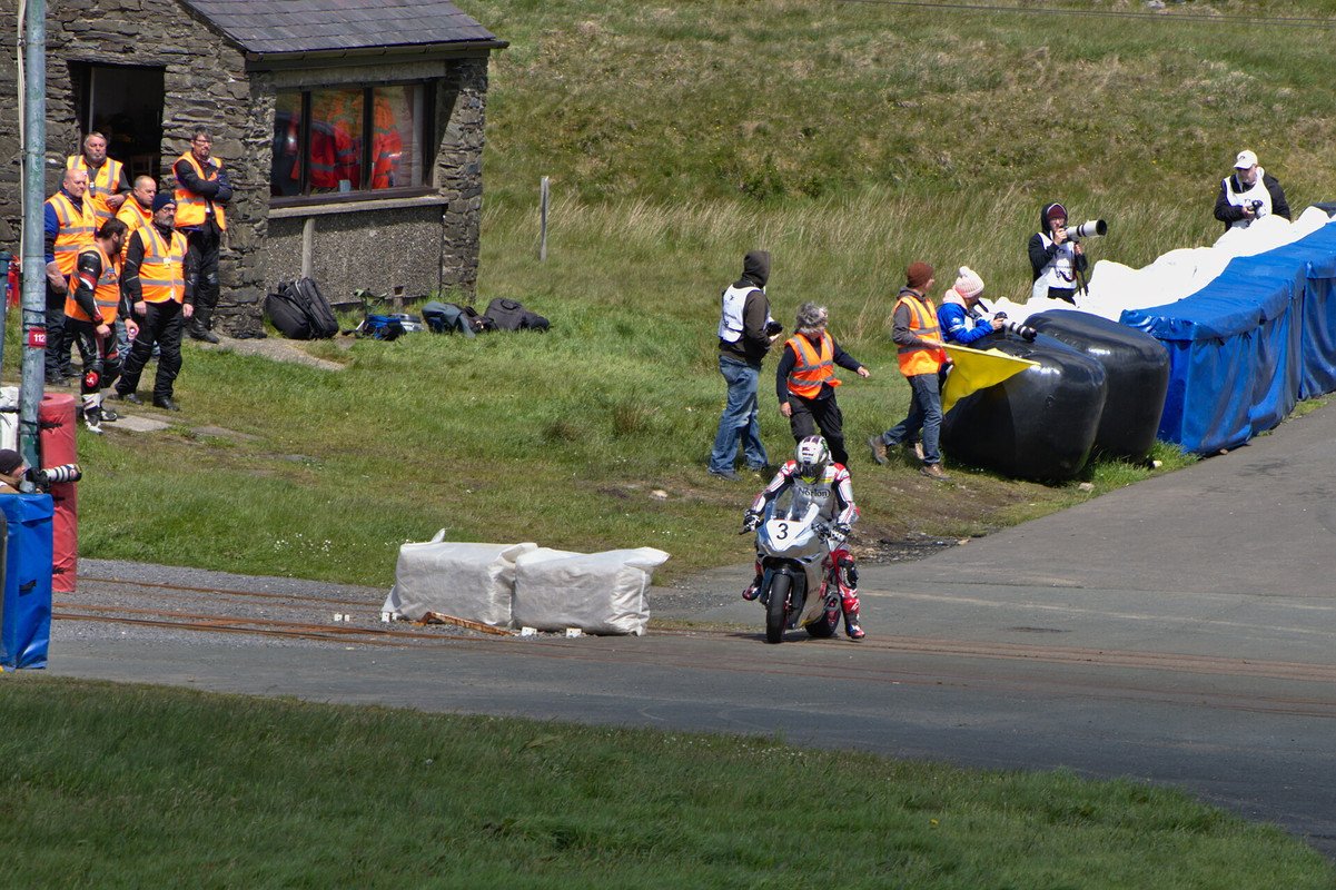 Vmax Tour 2019 au TT à l'île de Man R-DSC8485