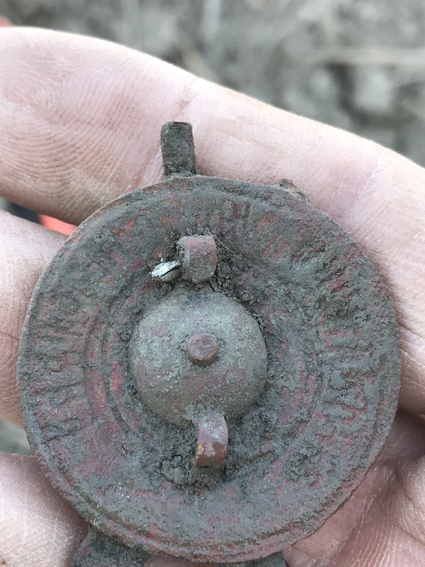 4CDBF5D0-3140-4B23-BE3D-63A87DD1DE8F